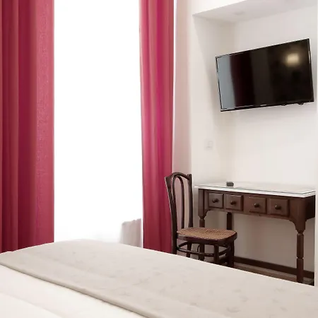 Domus Iuliae Pensionat 4*