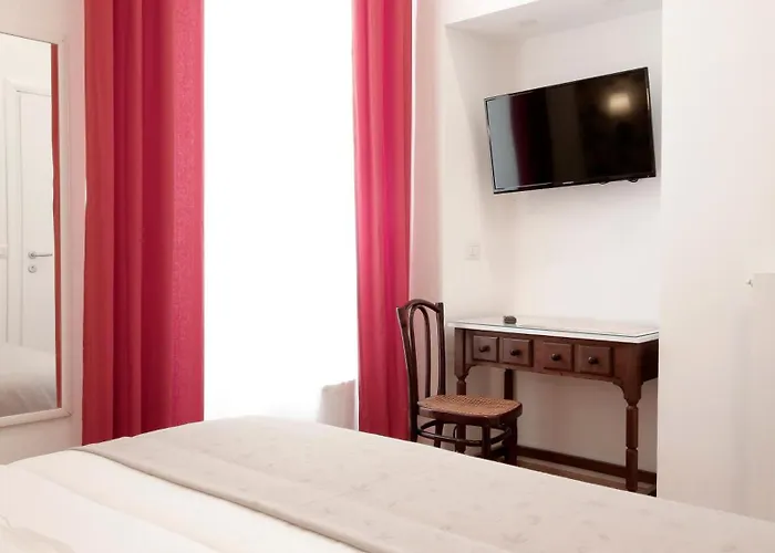 Domus Iuliae 4* Roma